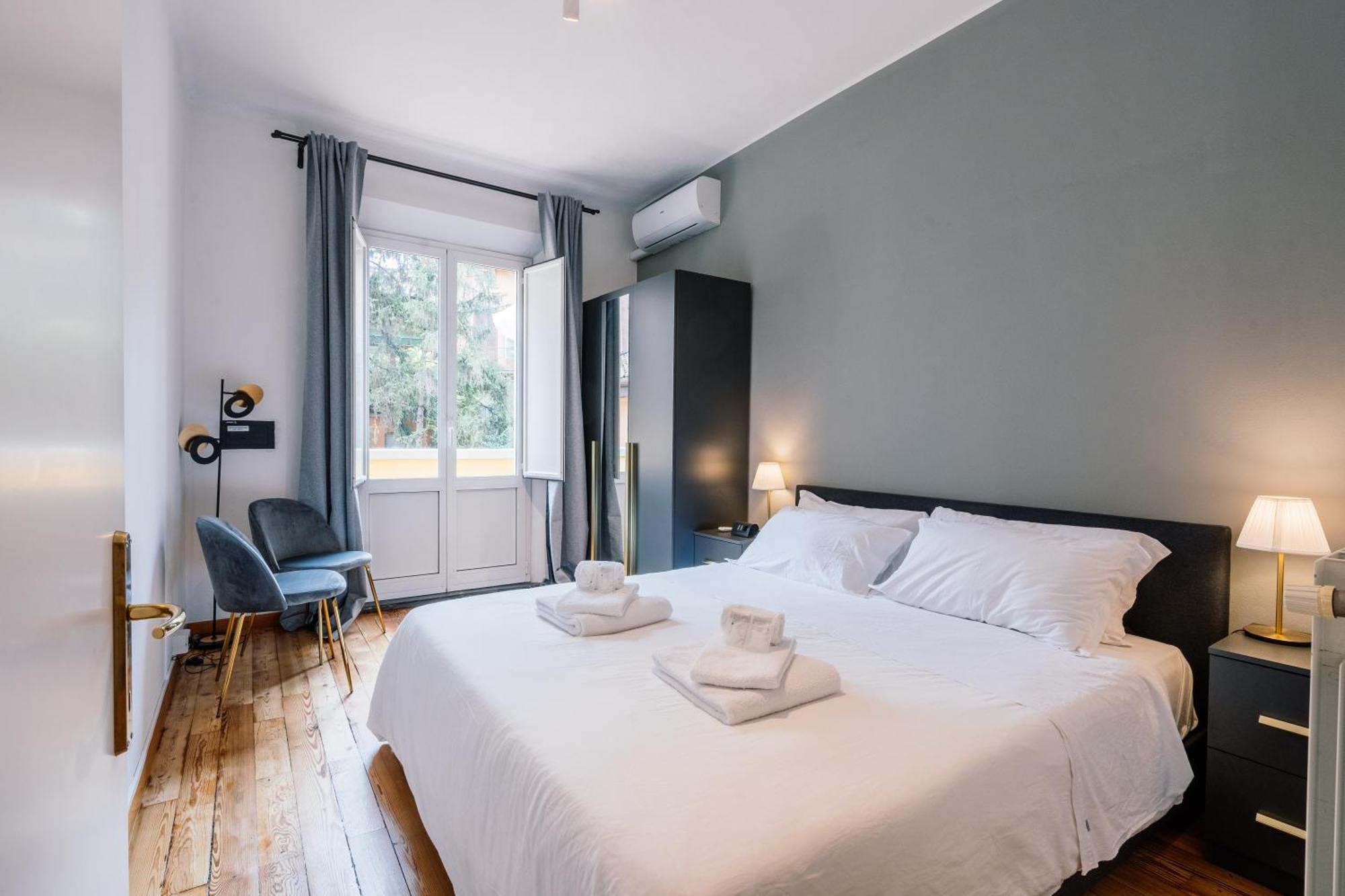Indipendenza Mansion City Centre Болонья Экстерьер фото